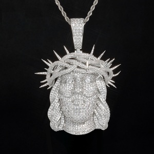 Collier pendentif visage de Jésus en diamant de laboratoire, argent 925, léger, diamant certifié, couronne d'épines, bijoux de luxe pour homme - Product Image 2