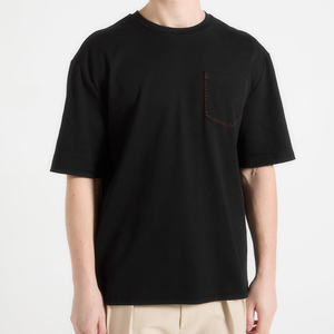 Camiseta de algodón negra extragrande para hombre con bolsillo en el pecho y costuras en contraste, cuello redondo informal, manga corta, tejido de punto. - Product Image 4