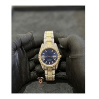 Montre de fiançailles en argent 925 avec moissanite VVS, disponible à la vente pour les fiançailles et les anniversaires.