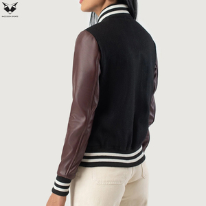 Excellent Fournisseur – Nouvelle Veste Universitaire Noire pour Femme avec Manches en Cuir PU Marron, Col Rabattu, Manches Longues – Idéale pour l'Automne - Product Image 2