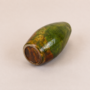 Vase de table minimaliste en céramique Raku fait main, écologique, cuit à haute température, vert-brun, décoration intérieure - Product Image 3