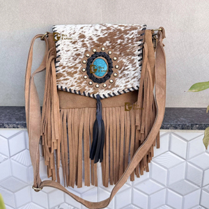Nouveau Sac à Main Designer en Daim et Cuir à Franges, Style Western avec Poils de Bovin, Orné de Pierres Précieuses, Sac Bandoulière Unique pour Femme - Product Image 1