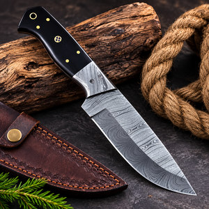 Couteau de chasse, de bushcraft et de camping à lame fixe, entièrement forgé à la main à Damas, en acier à haute teneur en carbone, OEM ODM, fabricant en gros - Product Image 3