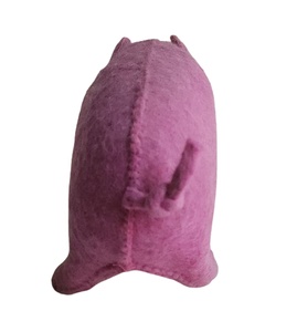 ของเล่นเพื่อการศึกษาสำหรับเด็กทำจากผ้าสักหลาดรูปหมูทำด้วยมือแบบเนปาล - Product Image 3