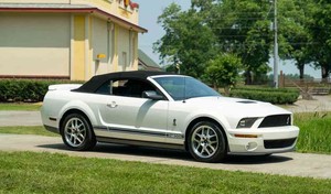 She-lby Mu-st-ang GT500 d'occasion propre de 2007 - Product Image 1