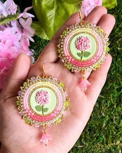 Pendientes de Moda Hechos a Mano con Cuentas Bordadas para Fiestas Casuales, Bodas y Ocasiones Festivas - Product Image 5