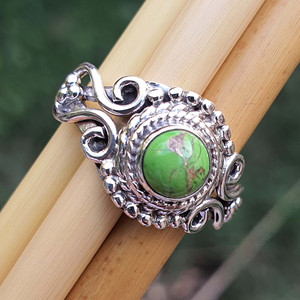 แหวนดีไซน์เนอร์วินเทจคลาสสิกสีเขียวทองแดงมอสซาไนต์925เงินสเตอร์ลิงติดเครื่องประดับงานแต่งงานแบบไม่เหมือนใคร - Product Image 5