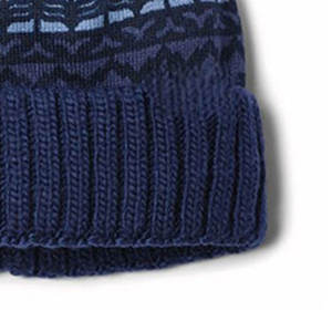 Bonnet en tricot unisexe avec logo personnalisé, accessoire d'hiver pour hommes et femmes, design élégant et professionnel - Product Image 5