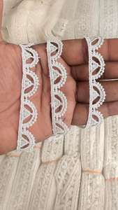 ริบบิ้นตกแต่งผ้าฝ้ายสีเบจลายดอกไม้ถักโครเชต์หรูหรา กว้าง 50 มม. นุ่ม ทนทาน เป็นมิตรกับสิ่งแวดล้อม ซักได้ เหมาะสำหรับงานตัดเย็บเสื้อผ้าและงานฝีมือ - Product Image 3