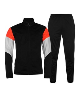 Services OEM en gros RAPID SPORTS : Ensemble de survêtement deux pièces à manches longues, crop top et pantalon de yoga effet push-up, design tendance Spice - Product Image 6
