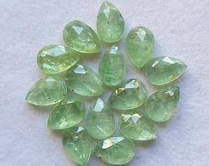 Cianita naranja tallada en forma de rosa, piedras preciosas con reverso plano, lote de 15 piezas, piedras de cianita naranja natural para la fabricación de joyas. - Product Image 5