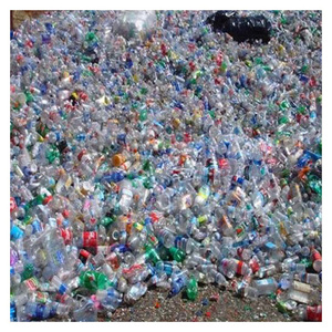 Déchets de bouteilles PET naturels transparents pour la fabrication de flocons PET, de granulés et de produits en plastique recyclé - Product Image 3