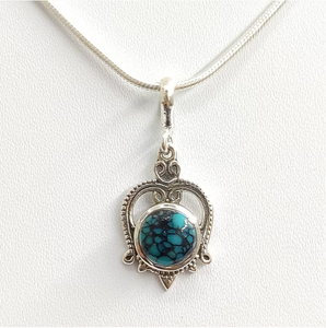 Colgante de Turquesa Natural (1.7 Gramos) Diseño Ligero para Uso Diario y Regalo Ocasional, Accesorios de Joyería - Product Image 3
