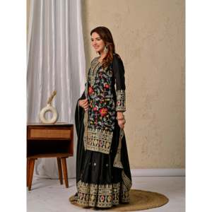 Ensemble Salwar Kameez en Soie de Créateur pour Soirée, avec Top, Sharara Plazzo et Dupatta – Tenue de Créateur Élégante - Product Image 4