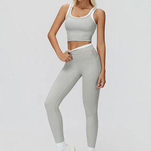 Ensemble de yoga pour femmes de qualité supérieure à prix abordable, 2 pièces, personnalisable, respirant, doux, matériau durable, design international - Product Image 5