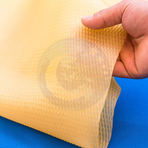 Ngoc Chau Direct Vietnam Láminas de Caucho Natural Acanaladas Ahumadas de Alta Durabilidad y Grado Premium (RSS1/RSS3) para Neumáticos y Uso Médico de Alta Calidad - Product Image 1