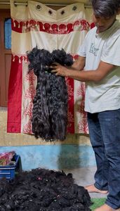 Extensiones de Cabello Humano Natural Ondulado Indio 100% Sin Procesar - Product Image 2