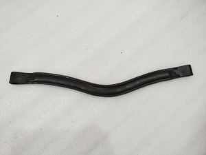 Diadema para Caballo de Cuero Genuino Duradero Más Vendida con Cristales Rojos Clásicos de 6 MM, Estilo Profesional para Jinete, Disponible para la Venta - Product Image 4