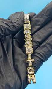 จี้ตัวอักษรแนวตั้งแบบกำหนดเอง ประดับเพชรเต็มตัว จี้เงินแท้ 925 สไตล์ฮิปฮอป จี้แร็ปเปอร์ จี้แบบเต็มตัว เหมาะสำหรับเป็นของขวัญ - Product Image 4