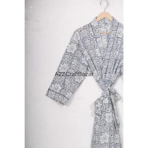 Camiseta de Manga Larga para Mujer, Hecha a Mano, 100% Algodón, Estampado Floral Digital, Cuello en V, Cierre con Cordón, Transpirable, para Todas las Temporadas - Product Image 5