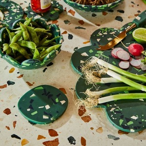 Sous-verre personnalisé en résine d'agate avec fleurs séchées pressées, imperméable et durable, tapis de décoration pour la maison, provenant d'Inde - Product Image 3