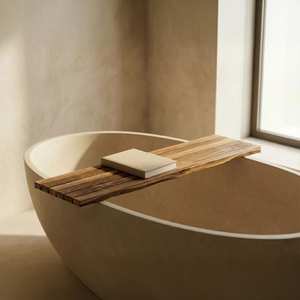 Porte-savon minimaliste en bois massif à motif unique |   Baignoire de forme irrégulière |   Accessoire de salle de bain facile à nettoyer par UO INDIA - Product Image 1