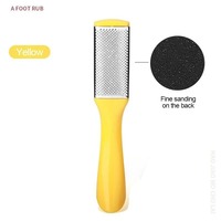 Outils de pédicure pour le nettoyage des talons, éliminateur de callosités, brosse exfoliante pour les pieds, lime à pieds et brosse de massage pour les pieds, outils de manucure et de soin des pieds