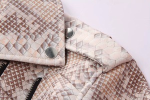 Veste en cuir véritable de vachette gaufré serpent, veste de mode haut de gamme personnalisée, service d'échantillons OEM ODM, personnalisation disponible - Product Image 5