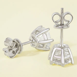 Pendientes de Plata Premium con Gema Creada de Corte Brillante, Fijación Segura de Seis Garras, Joyería Fina, Regalo Elegante para Uso Diario - Product Image 1