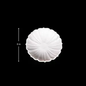 ชามแต่งระบายหินอ่อนสีขาวทำมือ: ตกแต่งขอบดอกไม้ - Product Image 3