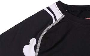 Custom Logo Men's <b>Black</b> Rash Guard with White Graphic Sleeves Performance <b>Compression</b> <b>Shirt</b> for Mma Gym Training - Product Image 3