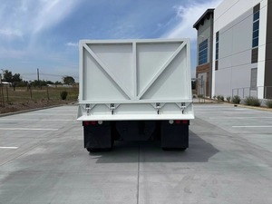 Camión Tractor Diésel 6x4 de Grado Comercial, Camión de Servicio Pesado para Transporte y Logística Internacional por Carretera - Product Image 6