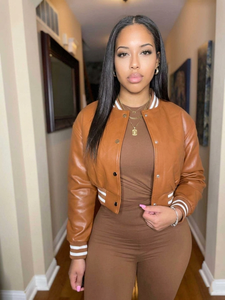 เสื้อแจ็คเก็ตเบสบอลสั้นผู้หญิง ลายพิมพ์สีสันสดใส ผ้าถัก PU ซิป แขนยาว คอวี สไตล์ลำลอง สปอร์ต  แบบหนัง - Product Image 6