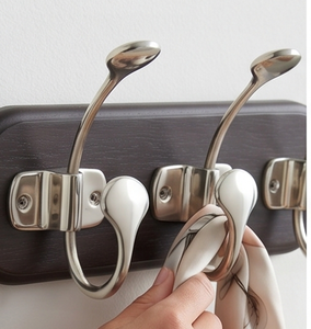 Modern Wall Mounted Metal <b>Hook</b> Rack 3 <b>Hooks</b> Anti Rust Design For Clothing Storage Elegant Home Decor - Product Image 3