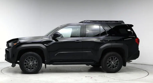 ENVÍO INMEDIATO: Toyota 4Runner SR5 Usada del 2025 - Product Image 3