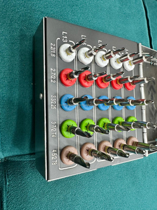 Venta caliente 25 piezas profesional reutilizable implante Dental Manual fuente de alimentación Kit taladro cónico con tapón instrumentos quirúrgicos - Product Image 2