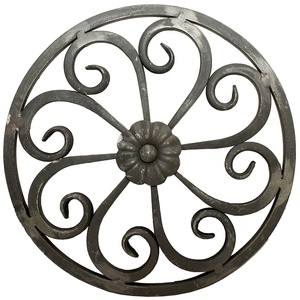Premium Quality Metal <b>Trivet</b> Aluminium Silver Antique Finished <b>Trivet</b> Tabletop Heat Resistant Hot Pot Holder On Sale - Product Image 3
