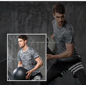 T-shirt personnalisé en coton à manches courtes pour l'été, coupe décontractée, style hip-hop, streetwear - Product Image 2