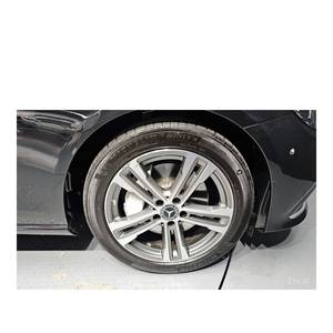 Mercedes-Benz E350 4MATIC Avantgarde Clase E 2022 con Volante a la Izquierda, Caja de Cambios Automática, Asientos de Cuero, Cámara Trasera - 23,612 km - Product Image 5