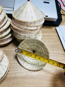 หมวกทรงกรวยใบปาล์ม โครงสร้างไม้ไผ่ สำหรับงานประเพณี ตกแต่ง และขายส่ง - Product Image 6