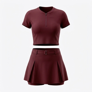 Ensemble de tenue de tennis performante pour femmes, haut polo respirant, jupe plissée, fabricant de vêtements de sport sur mesure OEM ODM, vente en gros - Product Image 1
