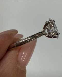 1.50 CT Oval IGI Certified Lab Grown Diamond <b>Ring</b> 14K 18K Solid Gold Solitaire Engagement <b>Ring</b> Manufacturer Wholesale Price - Product Image 2