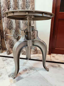 Brown <b>Wood</b> Top Bar <b>Stool</b> with Iron Metal Legs Bar Chairs Industrial <b>Stool</b> High Demanding Exclusive bar and Home Furniture - Product Image 5