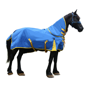 Manta para Caballo Ligera, Resistente, Impermeable y Transpirable, Fabricada con Tela Oxford 600D, Cuello Alto, Solapa Grande para la Cola, 4 Correas para las Patas, para Invierno - Product Image 3