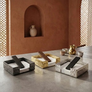 Boîte à mouchoirs en métal blanc Royal avec plaque de pression en bois, fabriquée à la main, durable, en matériaux écologiques, pour la maison et le bureau, en gros - Product Image 3