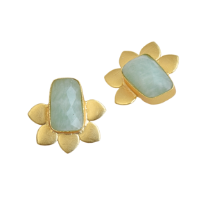 Boucles d'oreilles artisanales en laiton et amazonite, plaquées or, légères, en pierre naturelle, clous floraux, vente en gros - Product Image 1