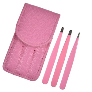 Pince à sourcils inclinée durable en acier inoxydable de haute qualité avec emballage de pochette - Product Image 1