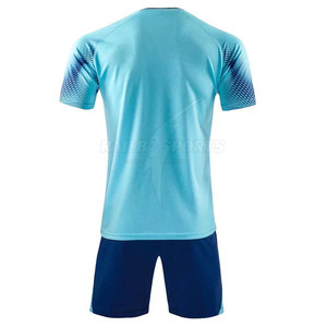 Uniforme de Fútbol Transpirable de Último Diseño, Calidad Premium, Servicio OEM, Superventas, Nuevo Diseño 2026 en Venta - Product Image 2