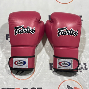 Guantes de Entrenamiento de Kickboxing y MMA Fairtex Color Azul Rey, Hechos a Medida, Productos de Moda, Cierre de Gancho y Bucle, para Adultos - Product Image 3