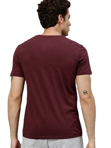 เสื้อยืดแขนสั้นพิมพ์ลายตามสั่งสำหรับผู้ชาย คุณภาพสูง ผ้าฝ้าย 100% ริงสปัน คอมบ์ คอตตอน เป็นมิตรกับสิ่งแวดล้อม ป้องกันการเกิดขุย น้ำหนัก 150 กรัม ซักแล้ว - Product Image 4